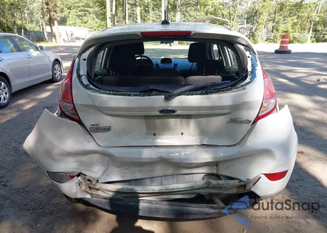 2018 Ford Fiesta Se z USA, uszkodzony, nr VIN 3FADP4EJ3JM143695